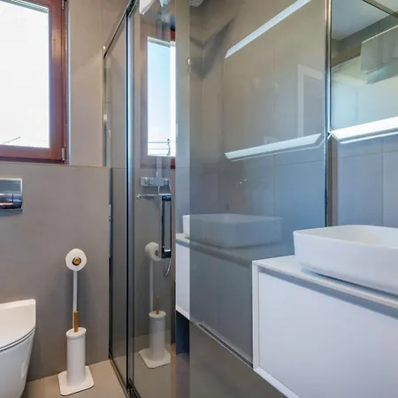 Melody, A Luxurious Retreat Juršići