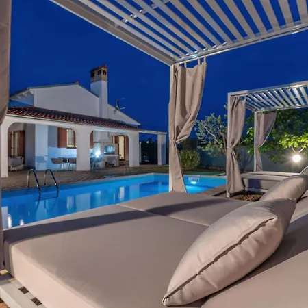 بيت للعطل Melody, A Luxurious Retreat *